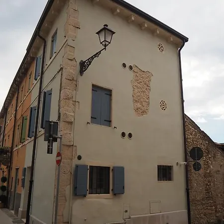 Pensjonat Porta Aquila 33 Soave (Verona)