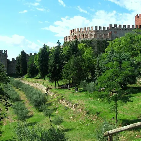 Porta Aquila 33 Pensjonat